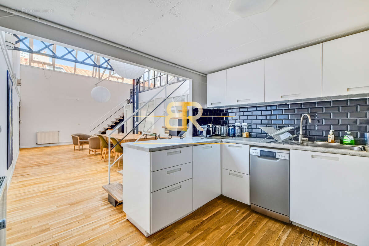 Loft d’exception   esprit maison sous les toits   acquisition sci & habitation - photo 13