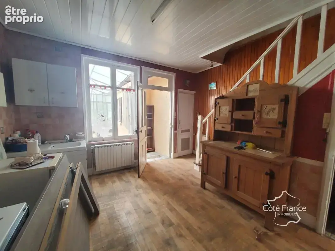 À vendre Revin 08   Maison deux chambres, jardin et garage - photo 2