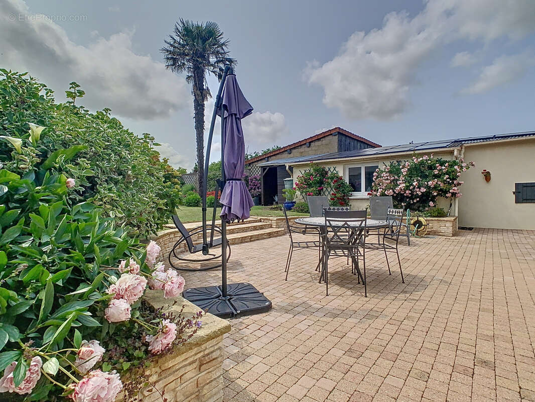 Maison à ISIGNY-SUR-MER