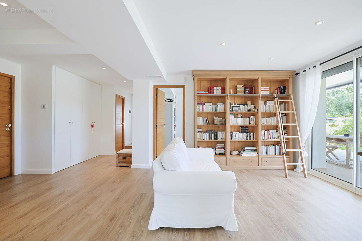 Maison à LA FARLEDE