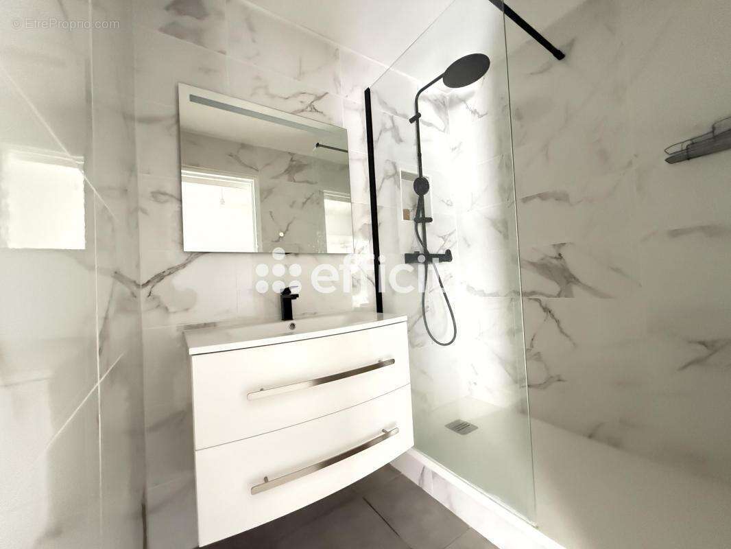 Appartement à GRIGNY