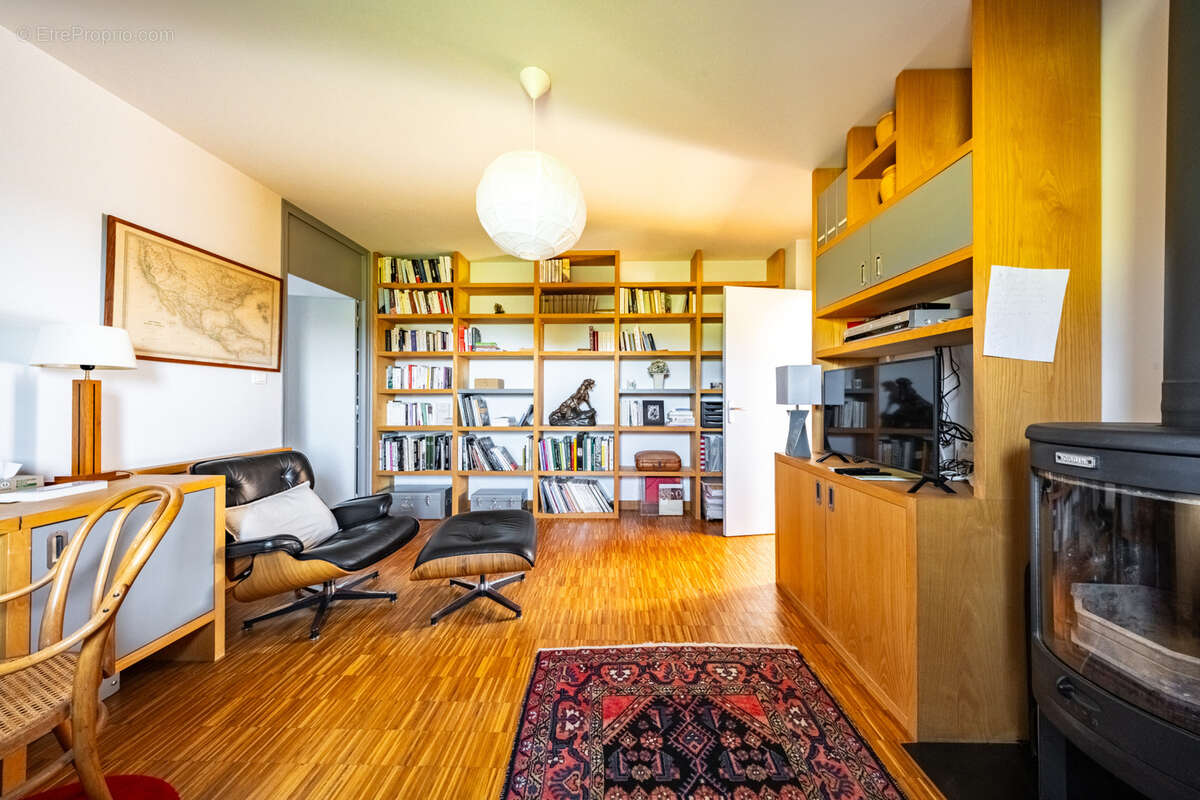 Maison à VELARS-SUR-OUCHE