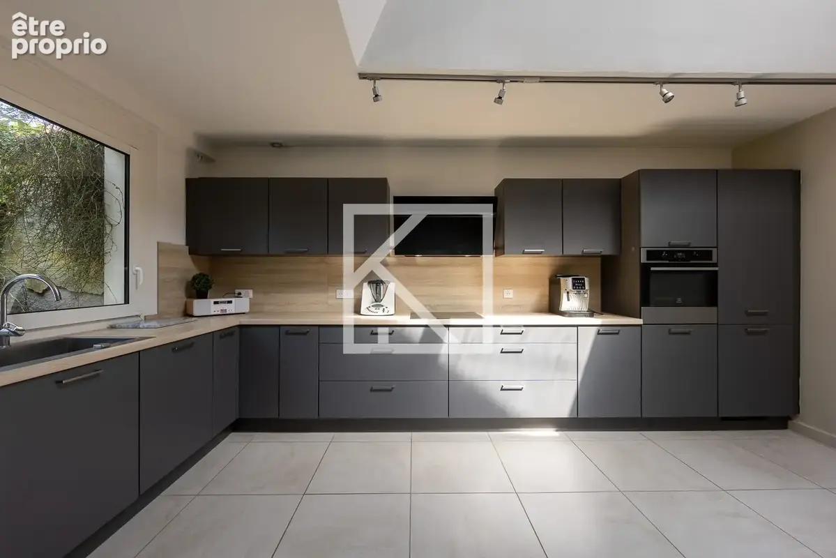 Maison 13 pièces 432 m² à vendre à Le Mans (72000) - photo 9