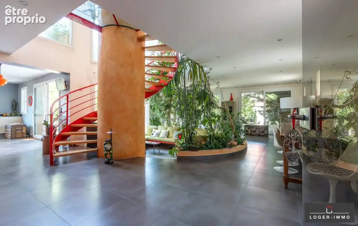 Maison 6 pièces 300 m² à vendre à Montreuil (93100) - photo 3