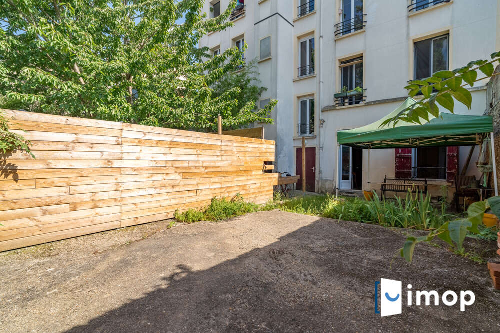 Appartement à LE PRE-SAINT-GERVAIS