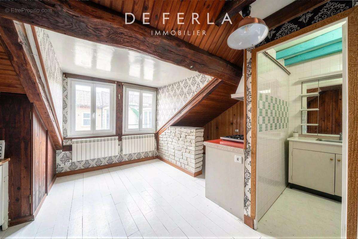 Appartement à PARIS-5E