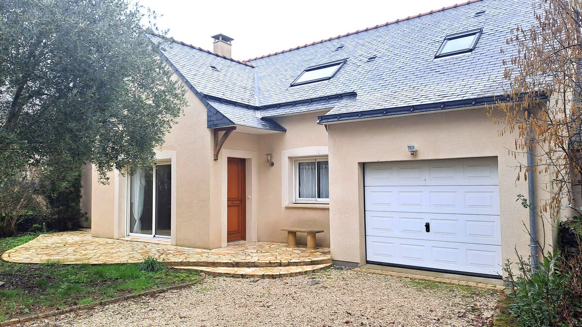 Maison à JUIGNE-SUR-LOIRE
