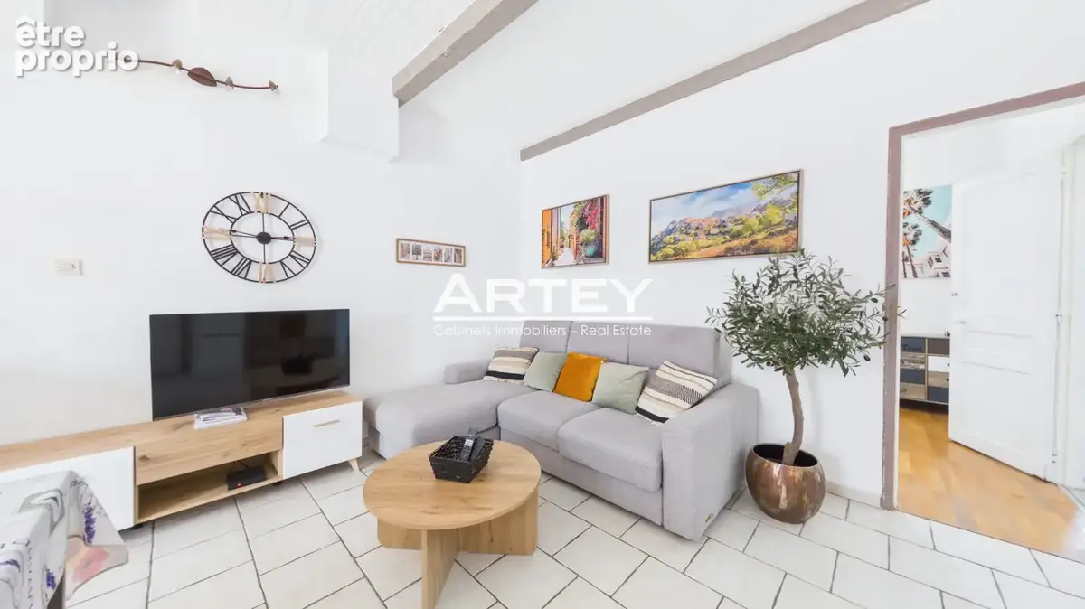 Appartement type 2 39 m2 - Cour intérieure de 29 m2 - photo 6
