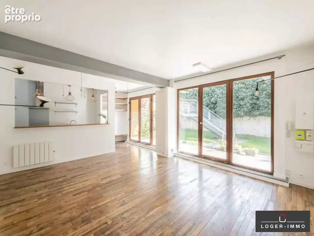 Appartement à IVRY-SUR-SEINE