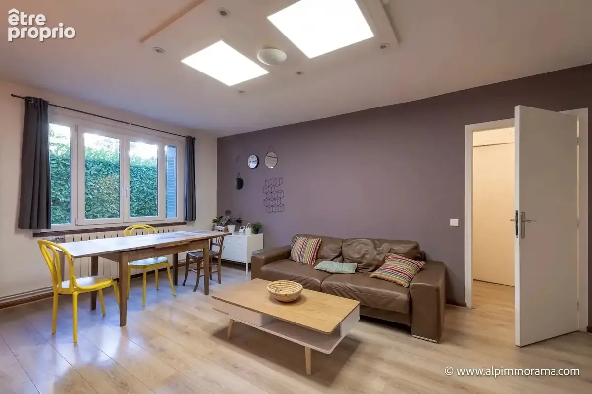 Appartement Le Thiou à vendre à Annecy - photo 2