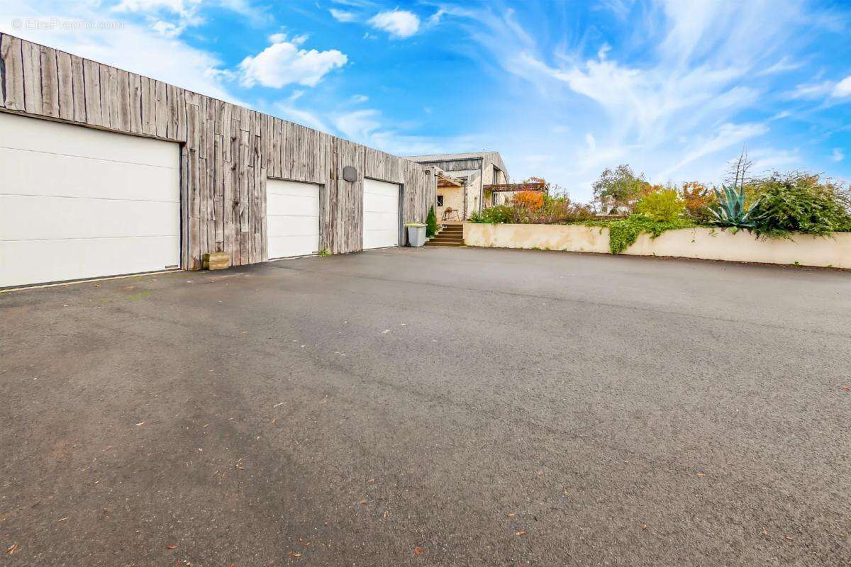 Maison à LE CHAMP-SAINT-PERE