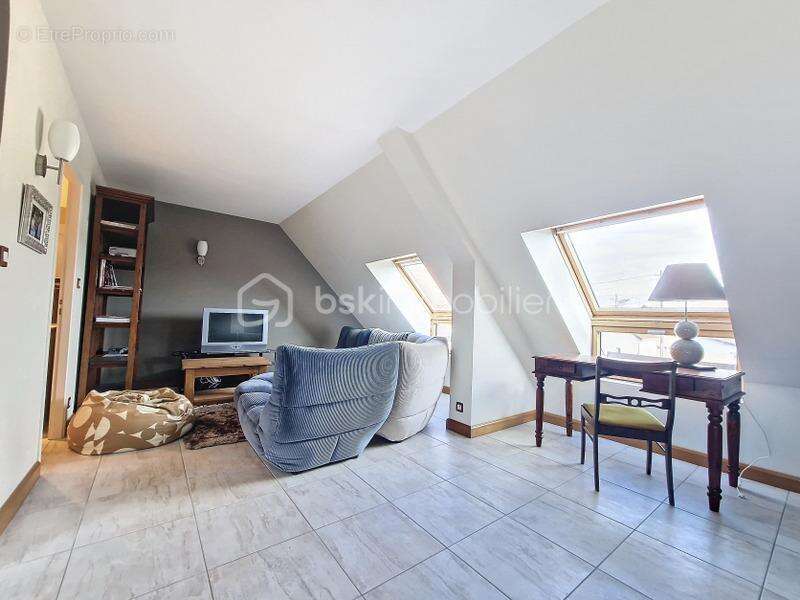 Maison à SAINT-GERMAIN-SUR-AY