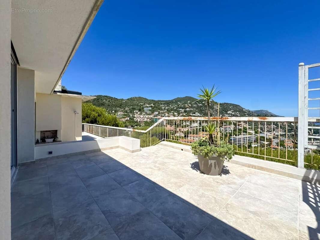 Appartement à VILLEFRANCHE-SUR-MER
