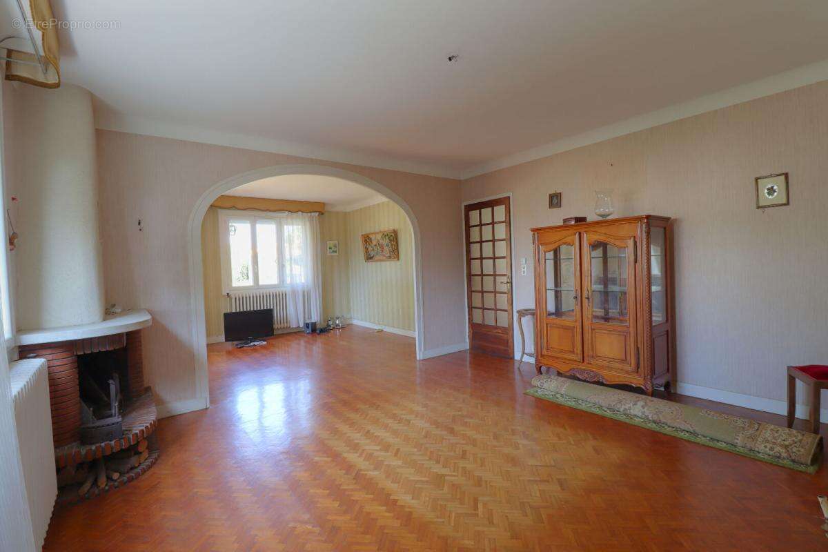 Maison Sainte Ouenne 5 pièce(s) 132 m2 - photo 4