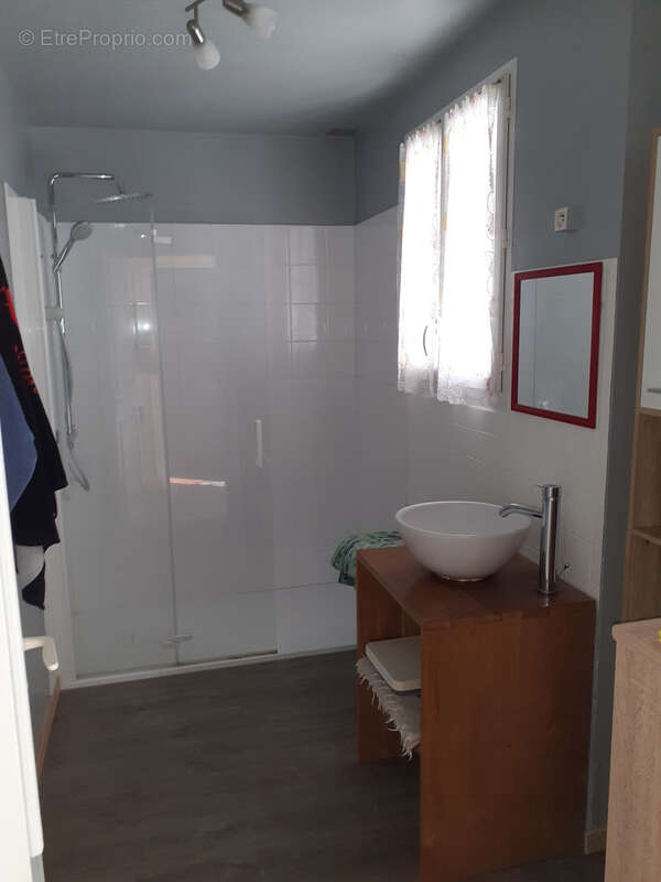 Maison à LADIGNAC-LE-LONG