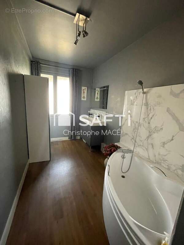 Photo 6 - Appartement à LAVAL