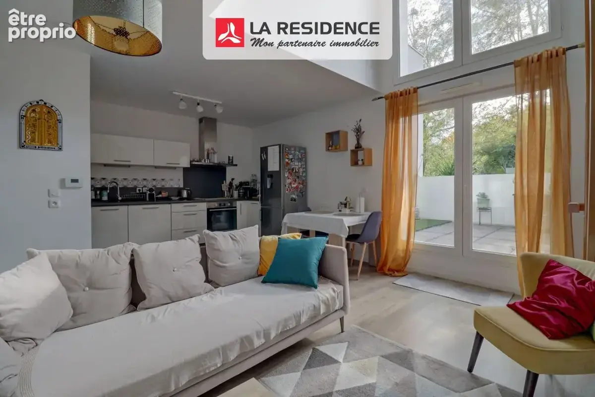 Appartement 4 pièces 76 m² à vendre à Poissy (78300) - photo 3