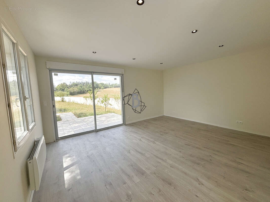Maison T3 - 82 m2 - CARMAUX - photo 2