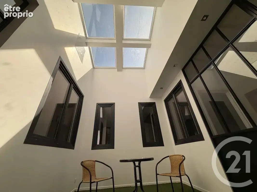 Appartement 4 pièces 140 m² à vendre à Aurillac (15000) - photo 7