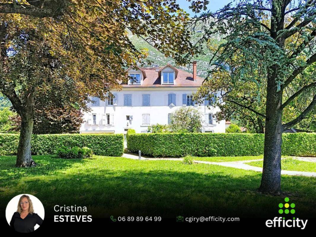 Appartement à SAINT-EGREVE