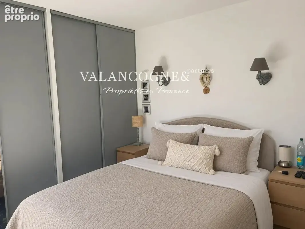 Maison avec piscine chauffée à Mollégès - photo 4
