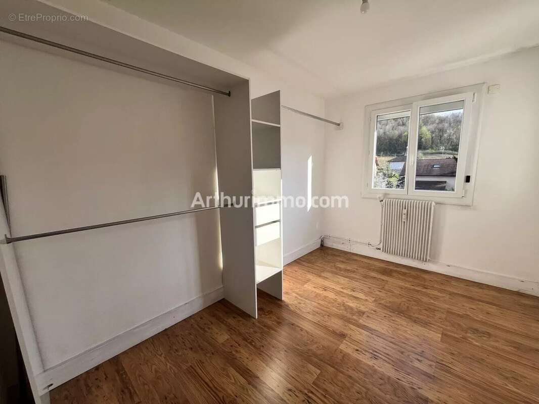 Appartement à LONS-LE-SAUNIER