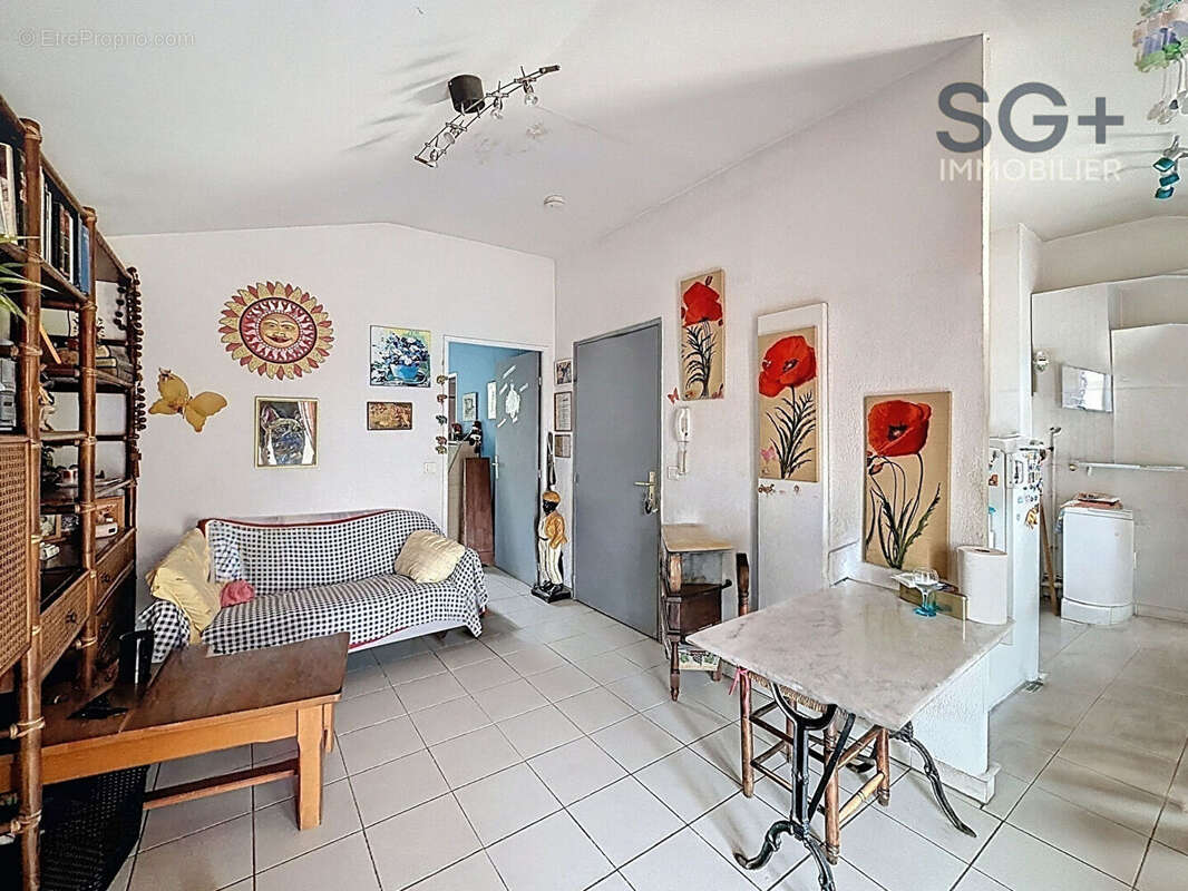 Appartement à PLAN-DE-CUQUES