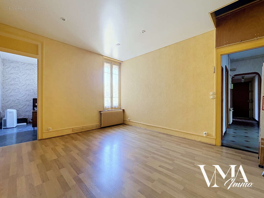 Appartement à LYON-8E