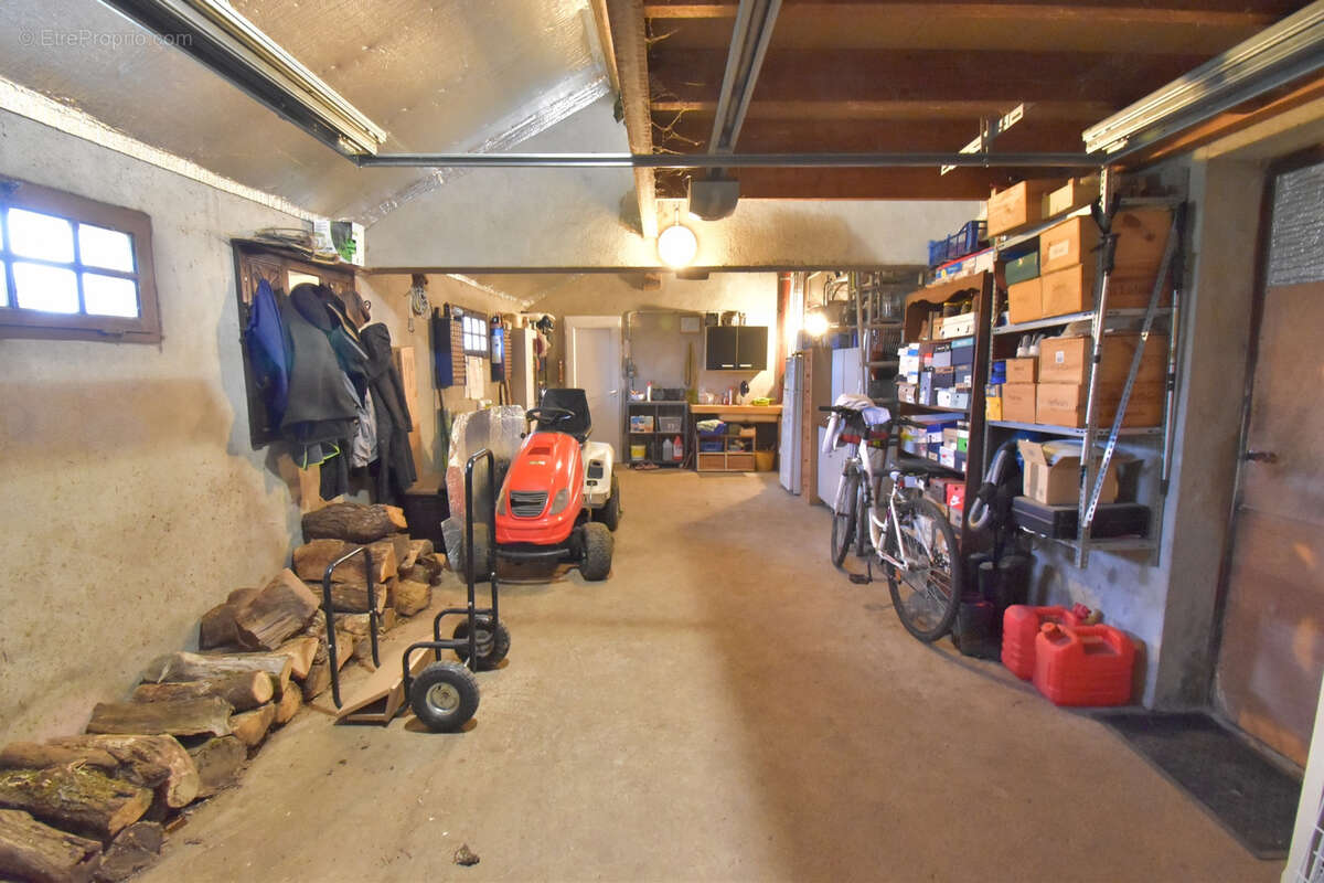 Maison à SAINT-MENOUX