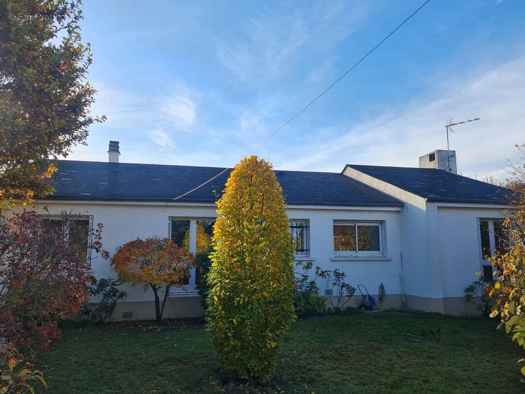 Maison à DAMMARIE-LES-LYS