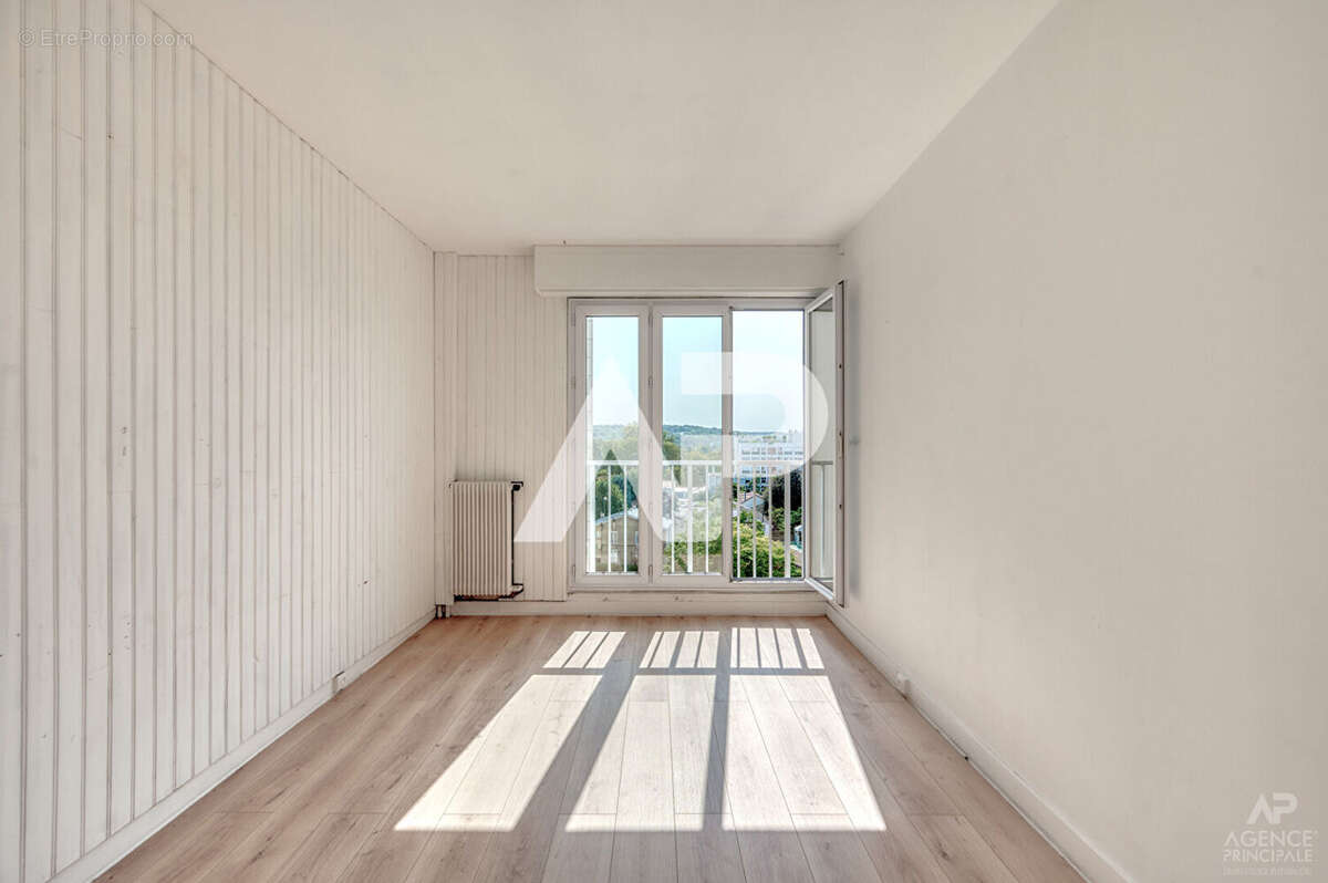 Appartement à RUEIL-MALMAISON