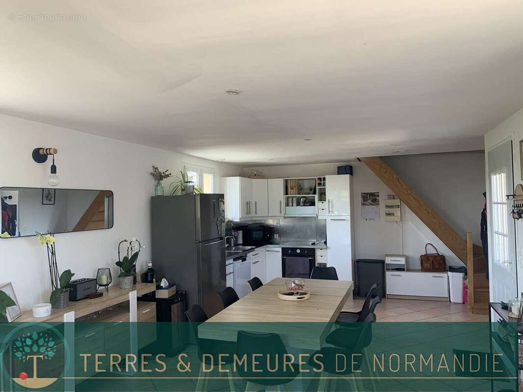 Dans l'EURE à proximité de BERNAY, peite maison de campagne avec 600 m2 de terrain - photo 7