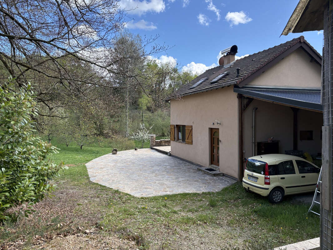 Maison à CHATEAU-CHERVIX