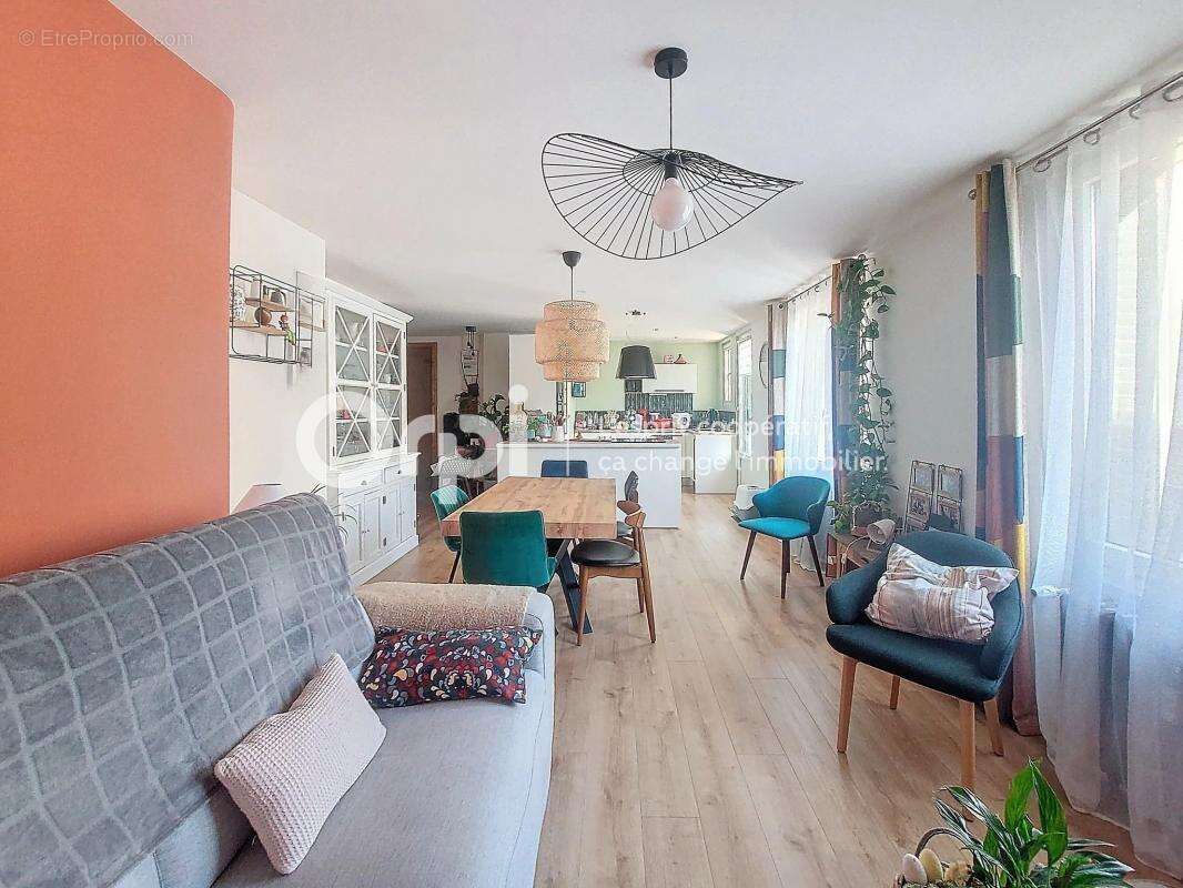 Appartement à ALBERTVILLE