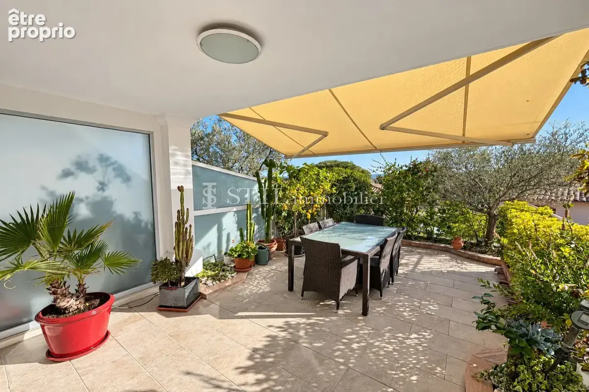 Appartement 3 pièces 66 m² à vendre à Sainte-Maxime (83120) - photo 2