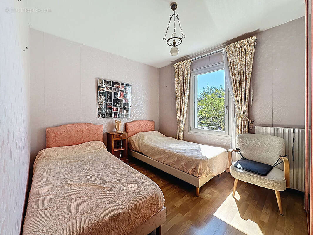 Maison à SAINT-ORENS-DE-GAMEVILLE