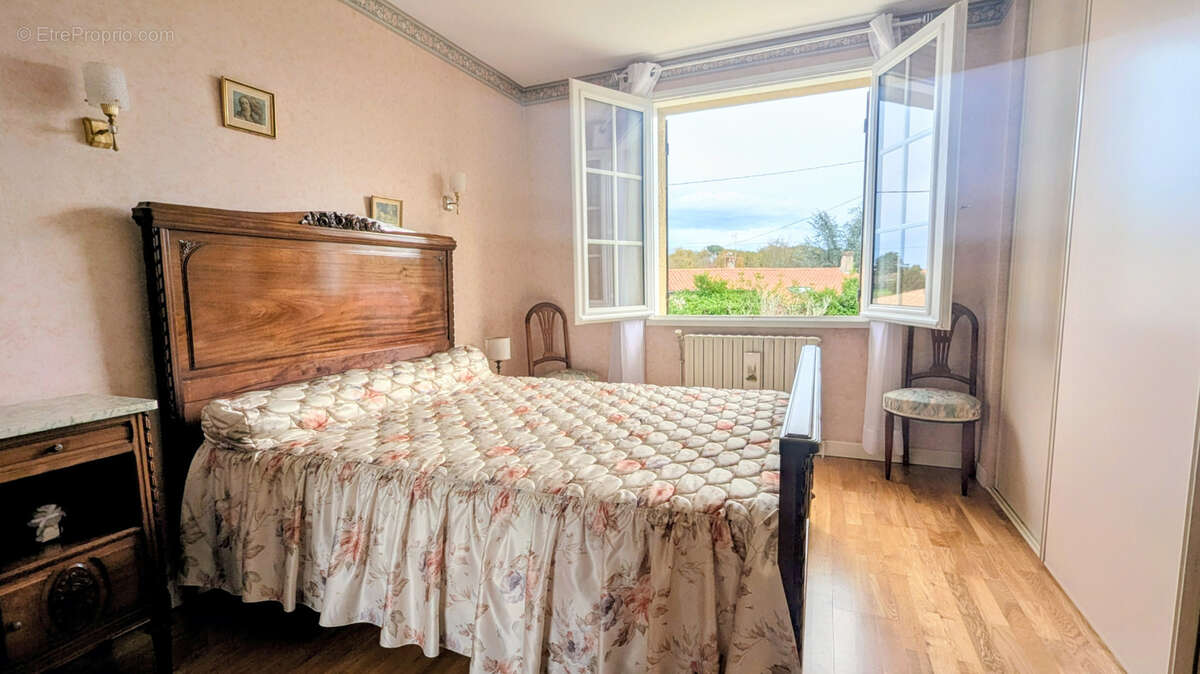 Maison à CAMBES