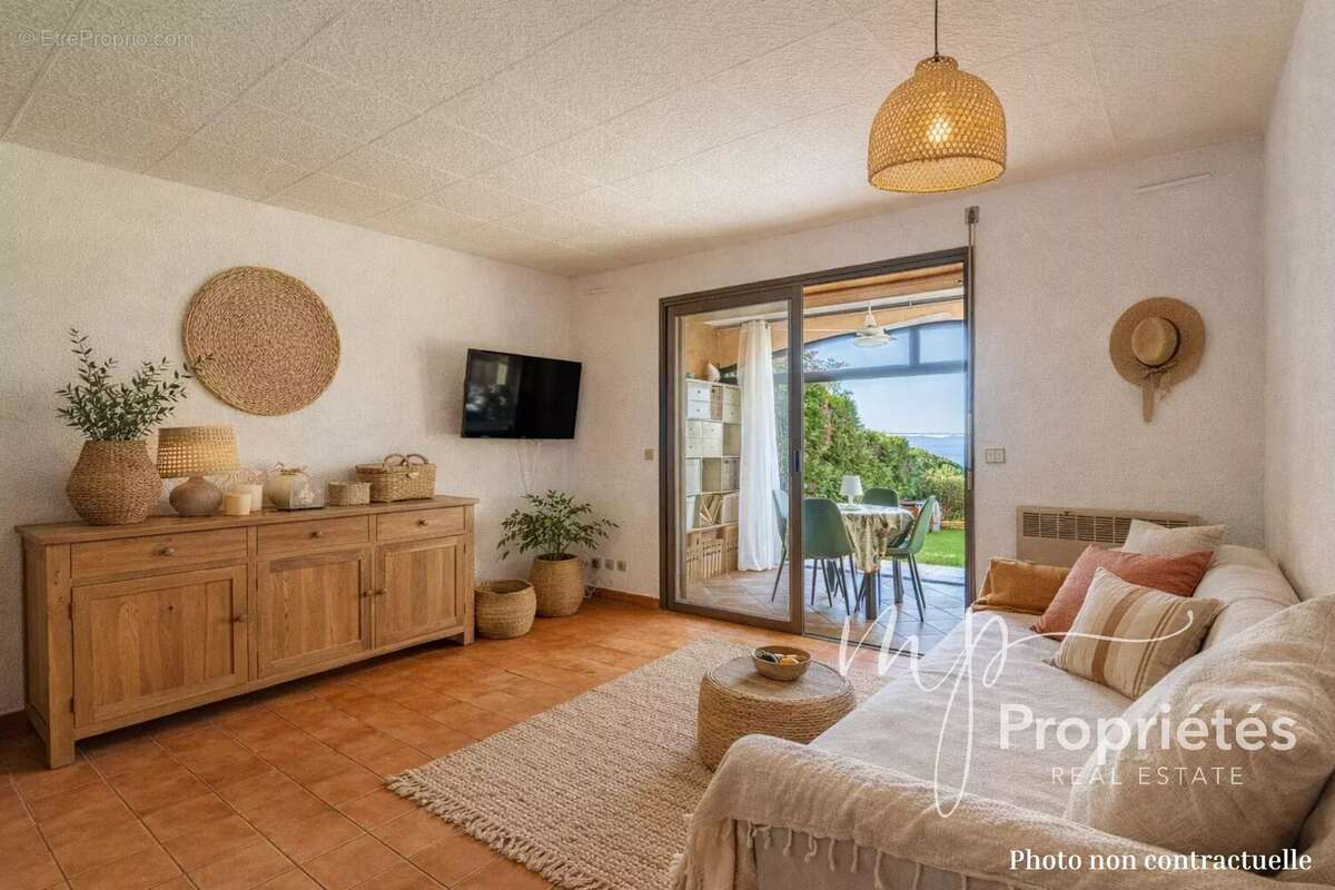 Appartement à RAYOL-CANADEL-SUR-MER