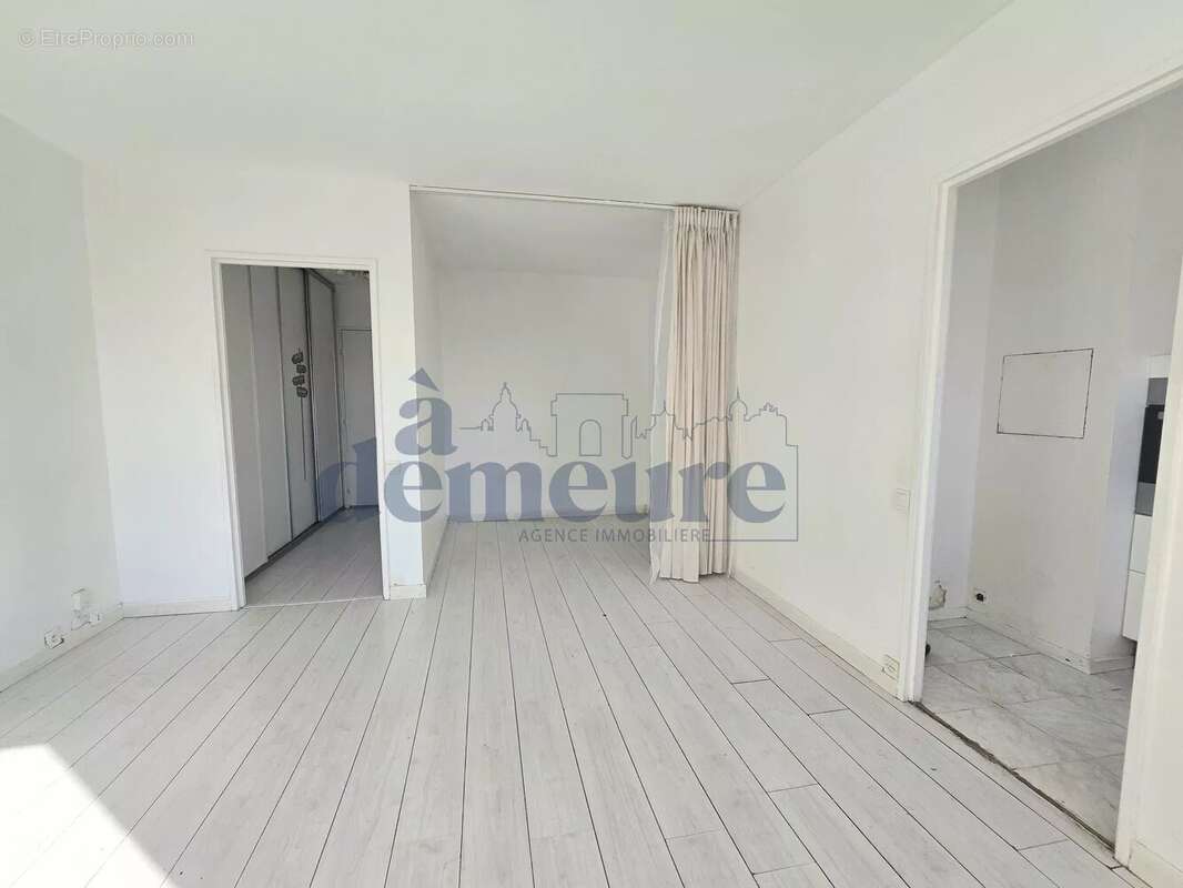 Appartement à ISSY-LES-MOULINEAUX