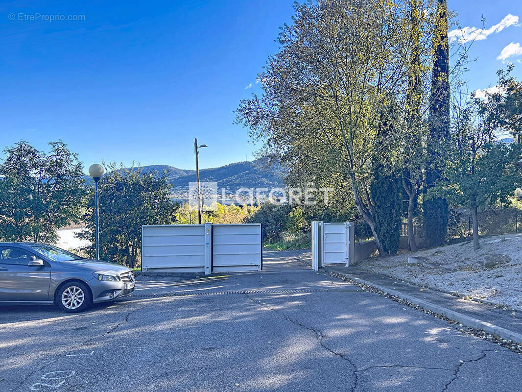 Appartement à MARSEILLE-11E