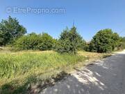 Terrain à L&#039;ISLE-SUR-LA-SORGUE