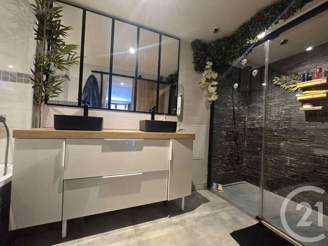 Maison à LAFITTE-VIGORDANE