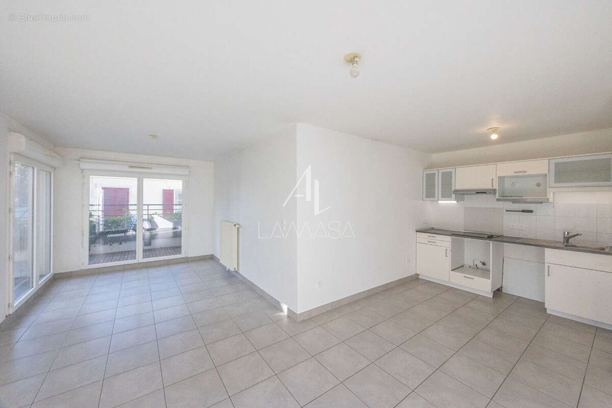 Appartement à THORIGNY-SUR-MARNE