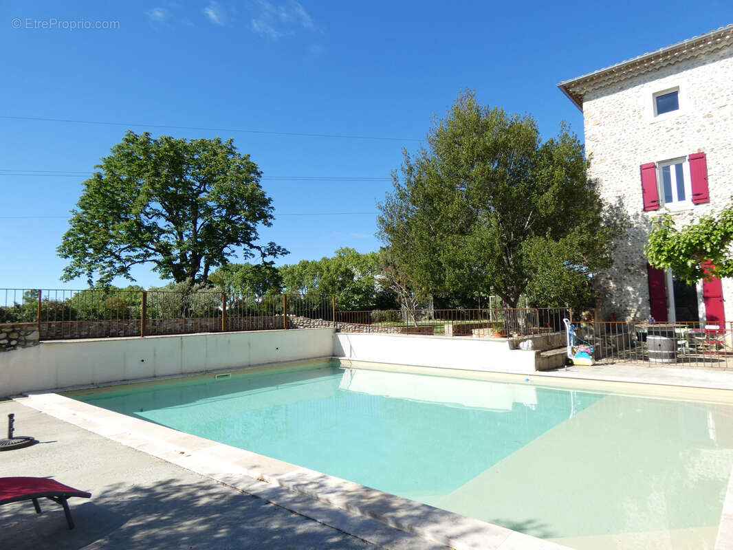 Maison à RIBAUTE-LES-TAVERNES