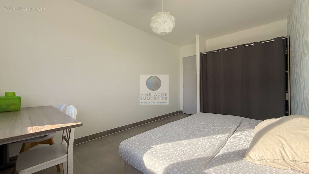 Appartement à GUILHERAND-GRANGES