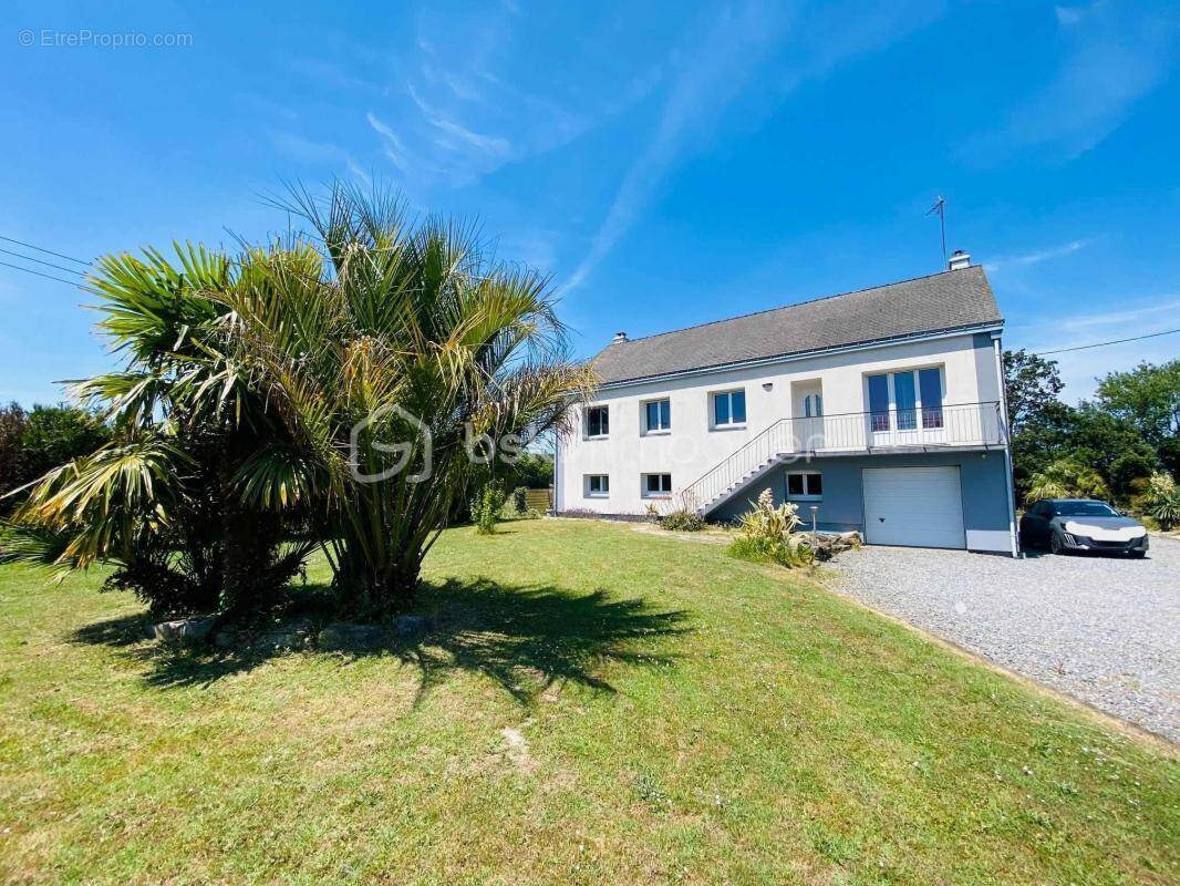 Maison à SAINT-MOLF