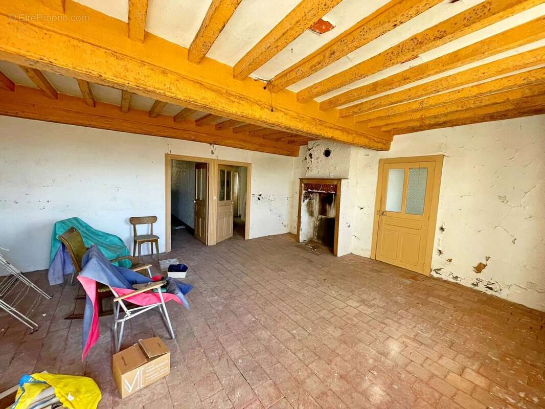 Maison à SAINT-BRISSON