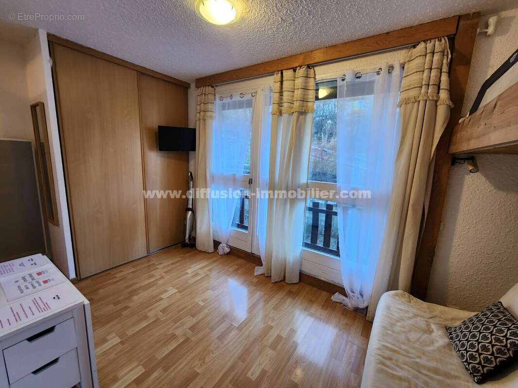 Appartement à SAINT-PONS