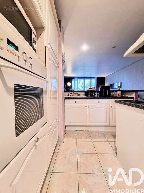 Photo 6 - Appartement à LE PLESSIS-TREVISE