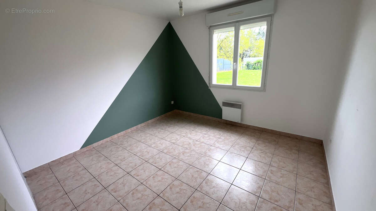Maison à LA ROUXIERE